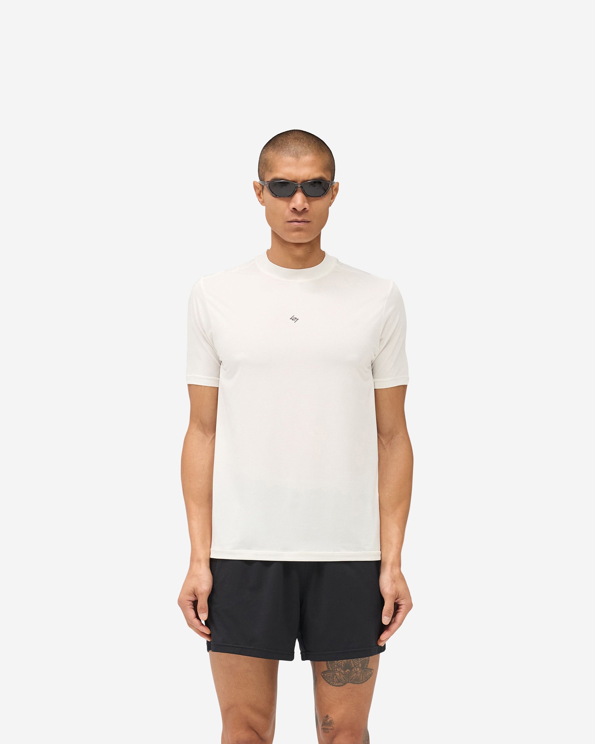247_DNA_Mesh_T-Shirt_-_Flat_White_03.jpg