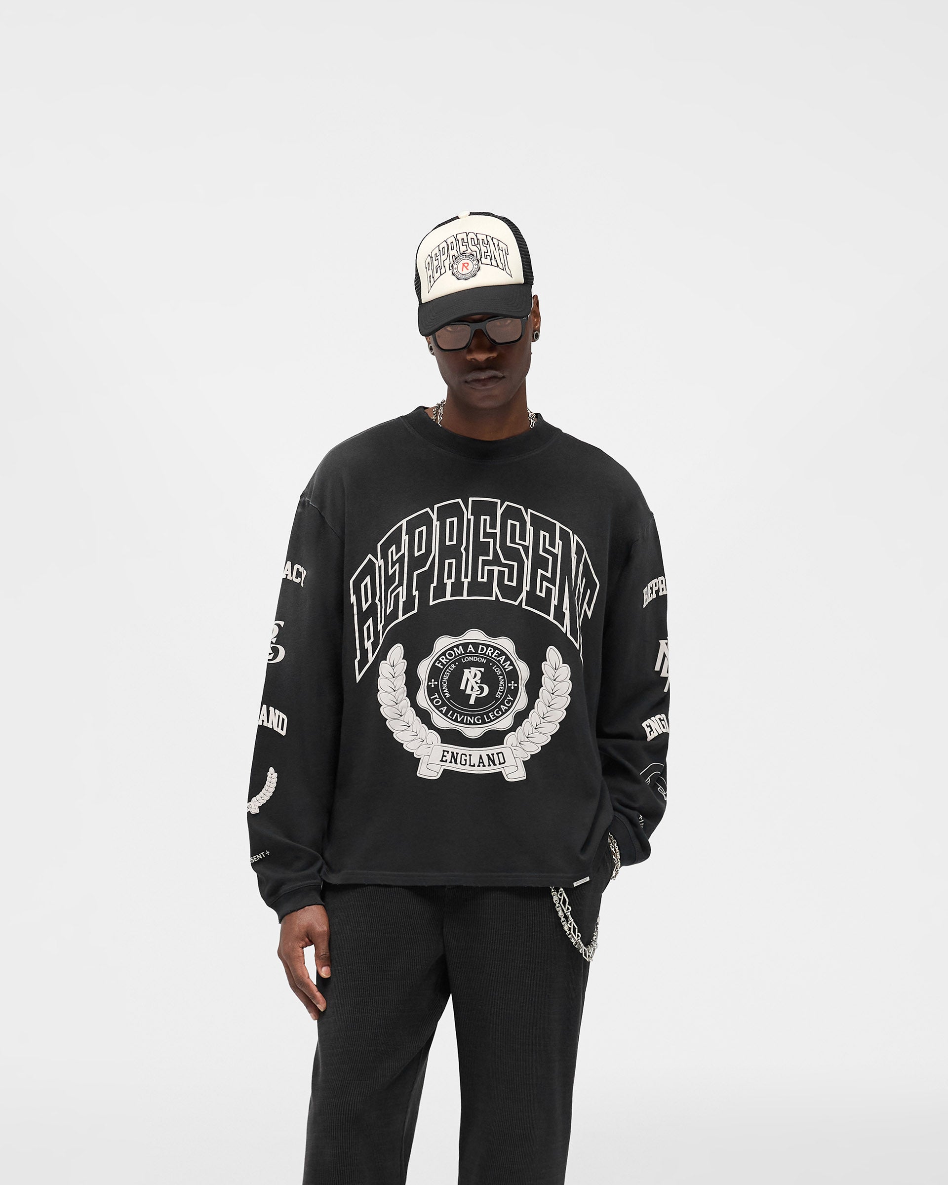 Legacy_Crest_Long_Sleeve_T-Shirt_-_Stained_Black_03.jpg
