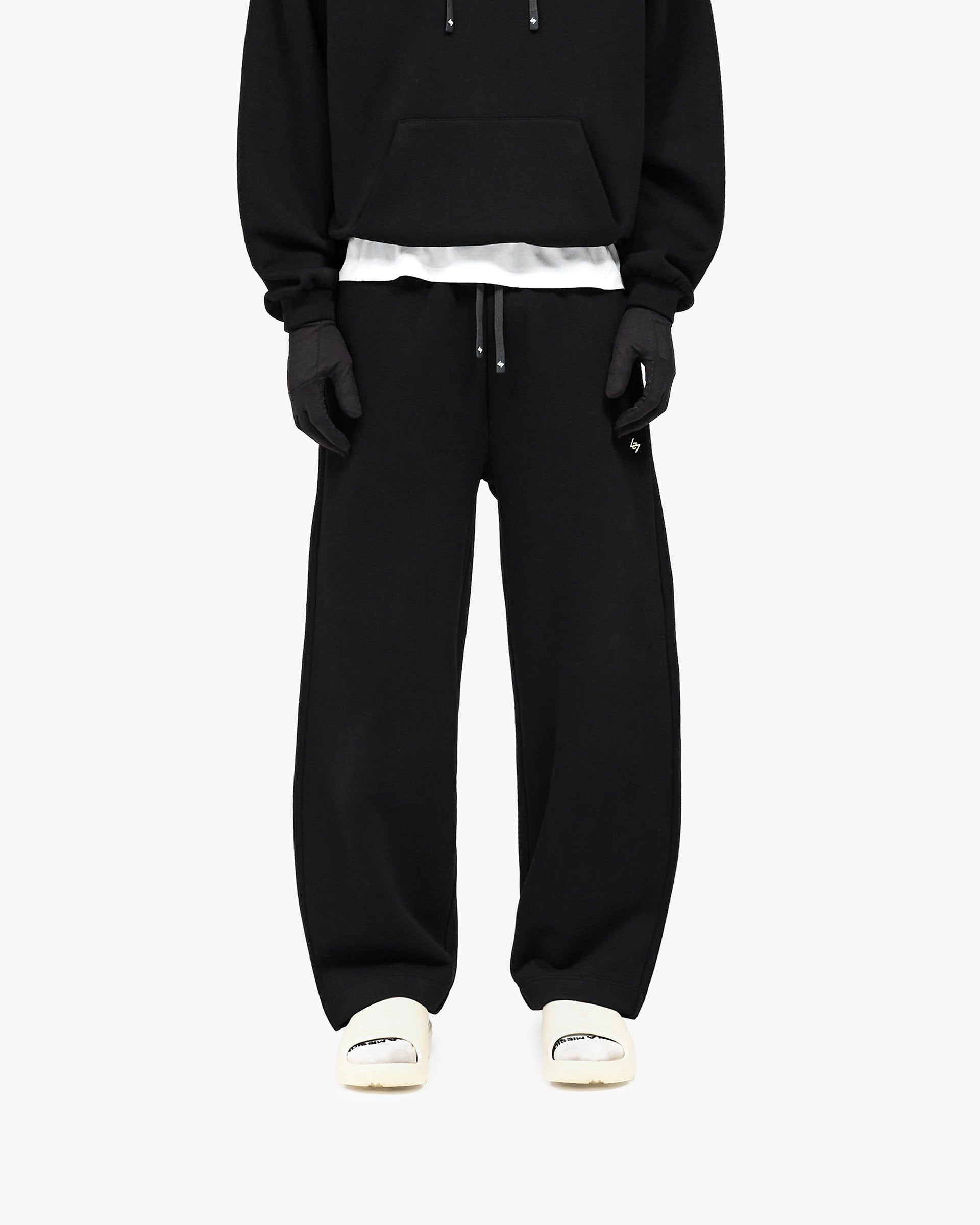 247 DNA Barrel Leg Sweatpant - Jet Black