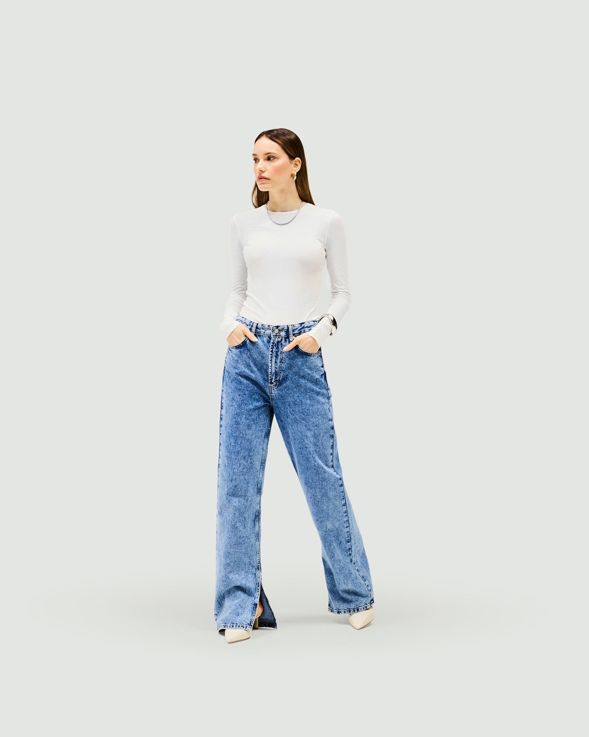 Split Hem Straight Jean - Washed Blue