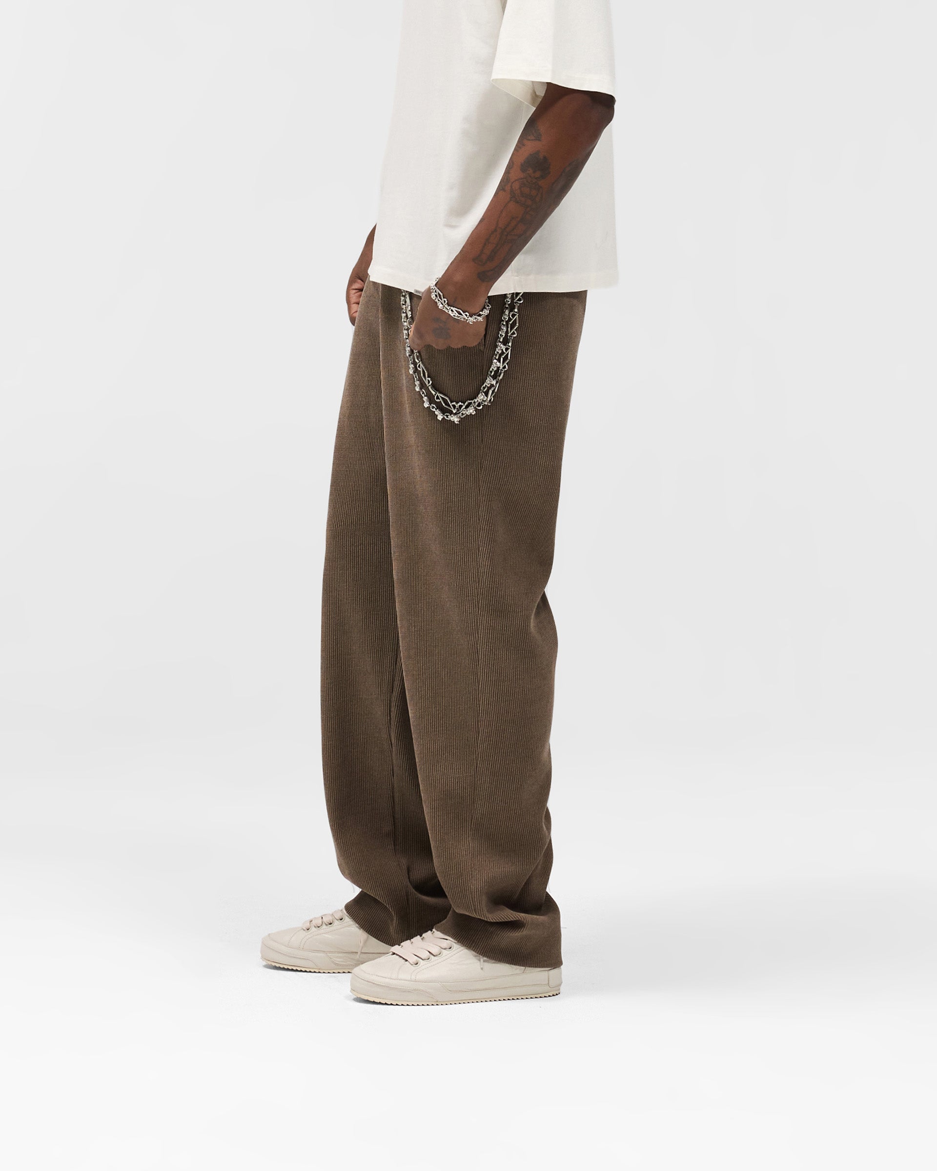 Ribbed_Hybrid_Pant_-_Clove_02.jpg