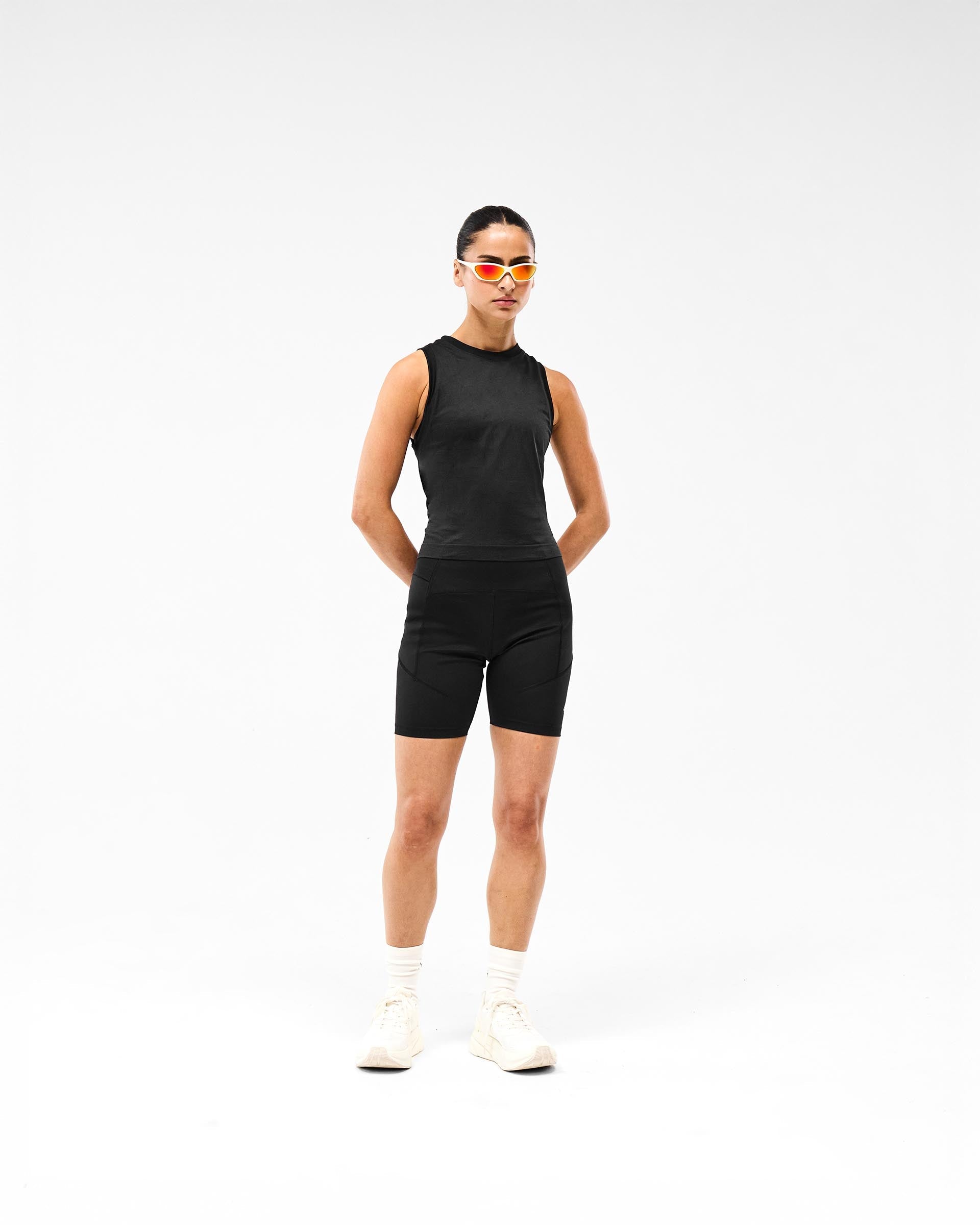 247_Ease_Seamless_Loose_Fit_Tank_-_Black_03.jpg