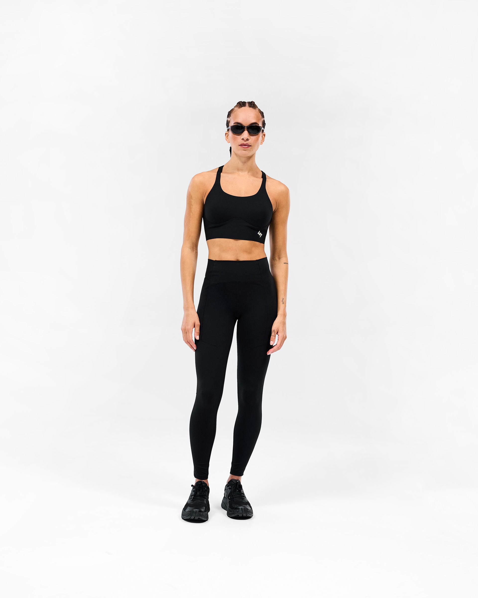 247 Mid Impact Sports Bra - Black