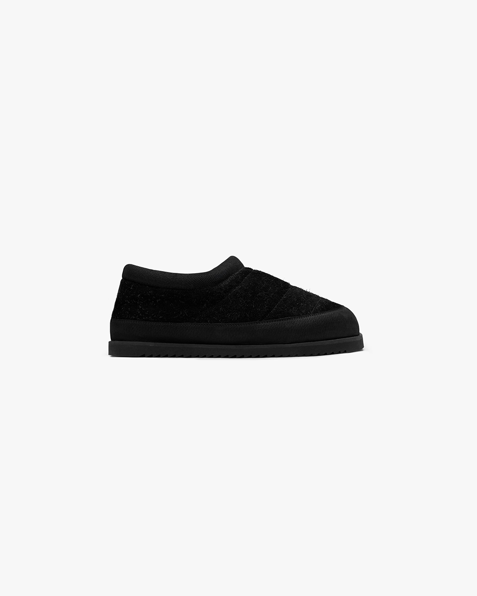 Winter_Mule_Hairy_Suede_-_Black_01.jpg