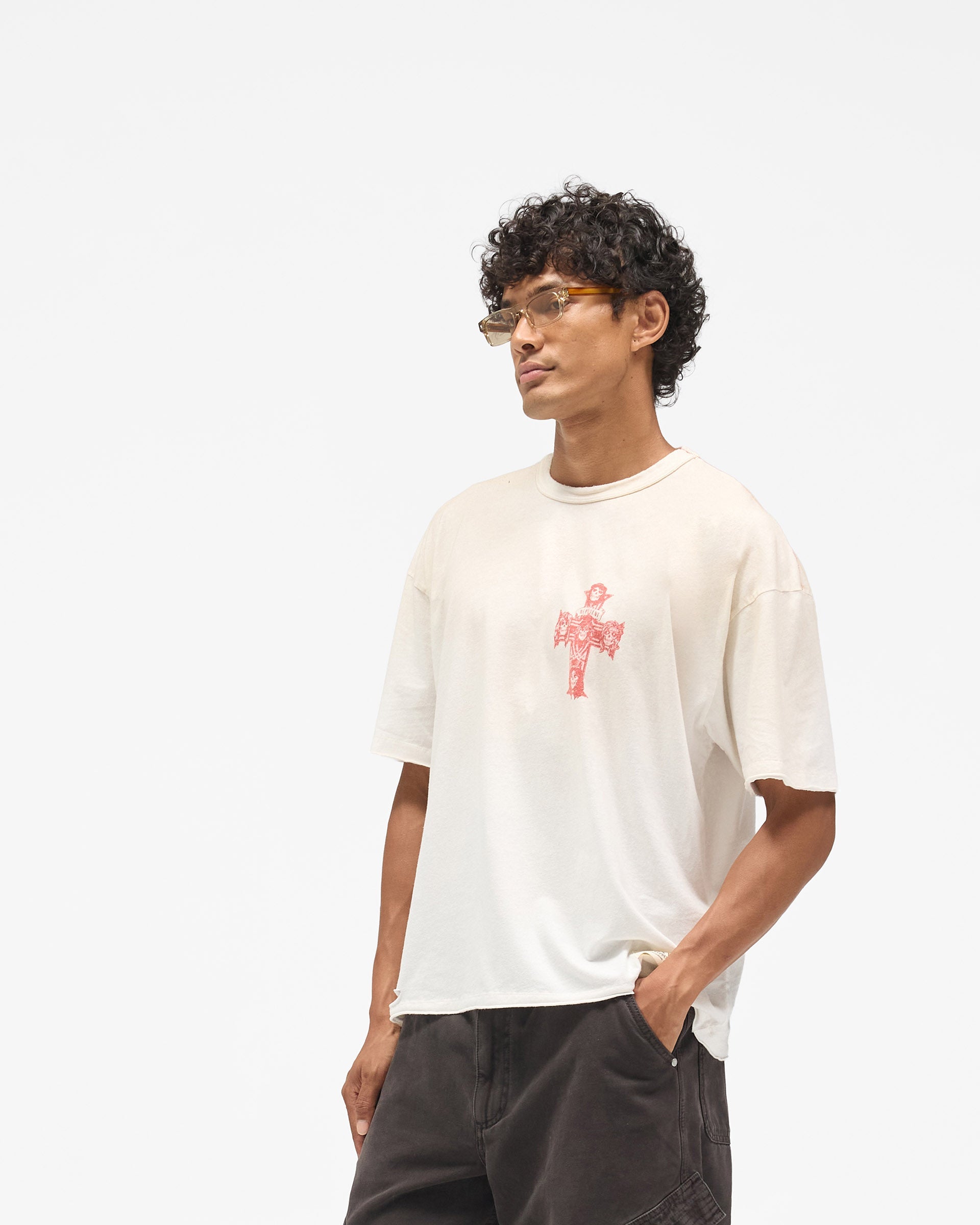 Represent_X_Guns_N__Roses_Pasadena_T-Shirt_-_Washed_Ecru_04.jpg