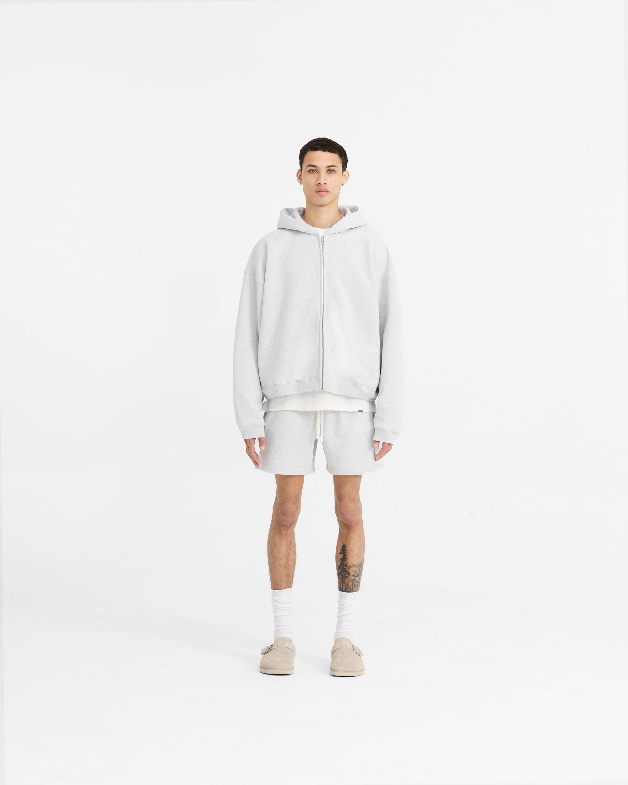 Initial Looks | REPRESENT CLO