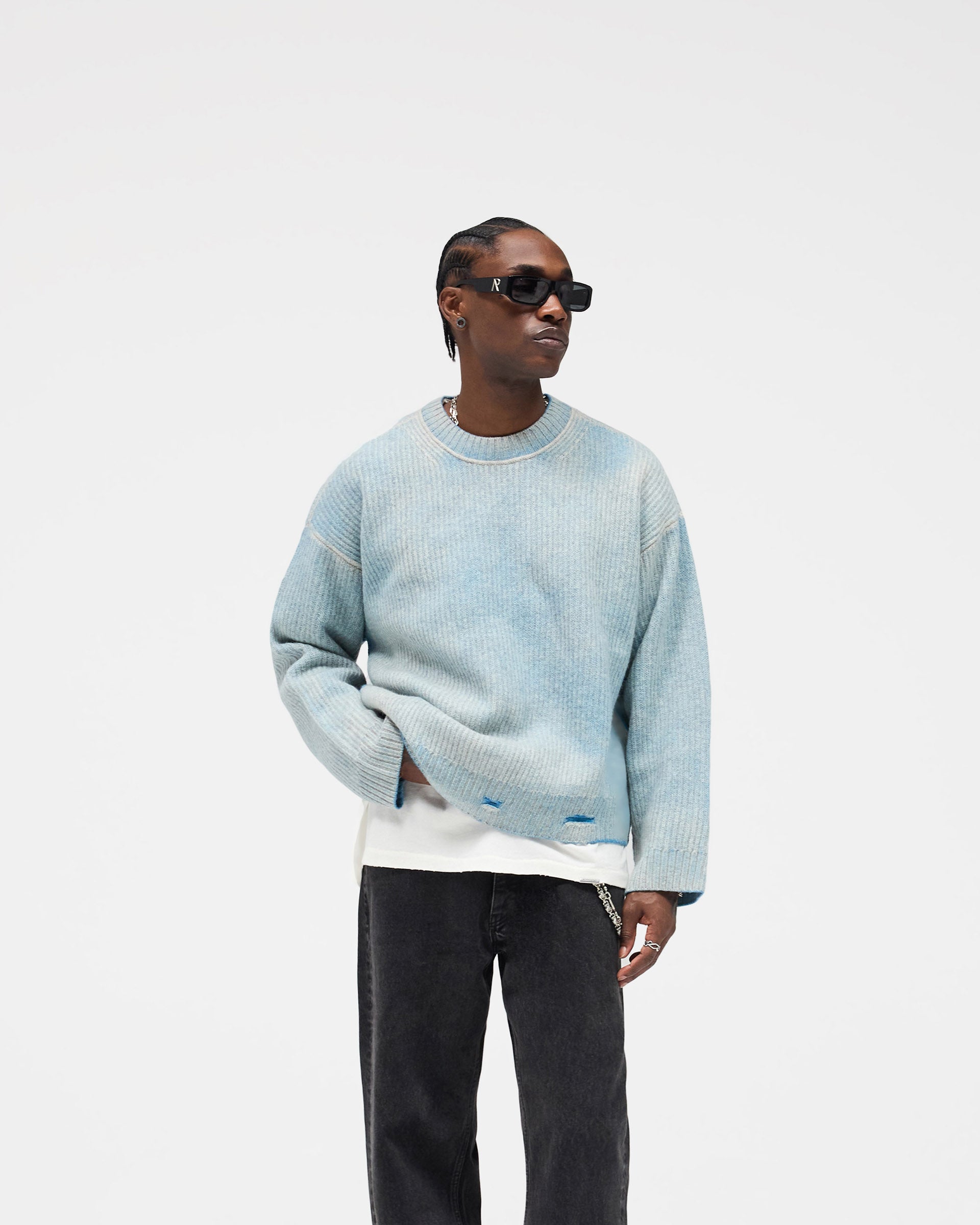 Reversible_Fade_Out_Sweater_-_Cloud_04.jpg