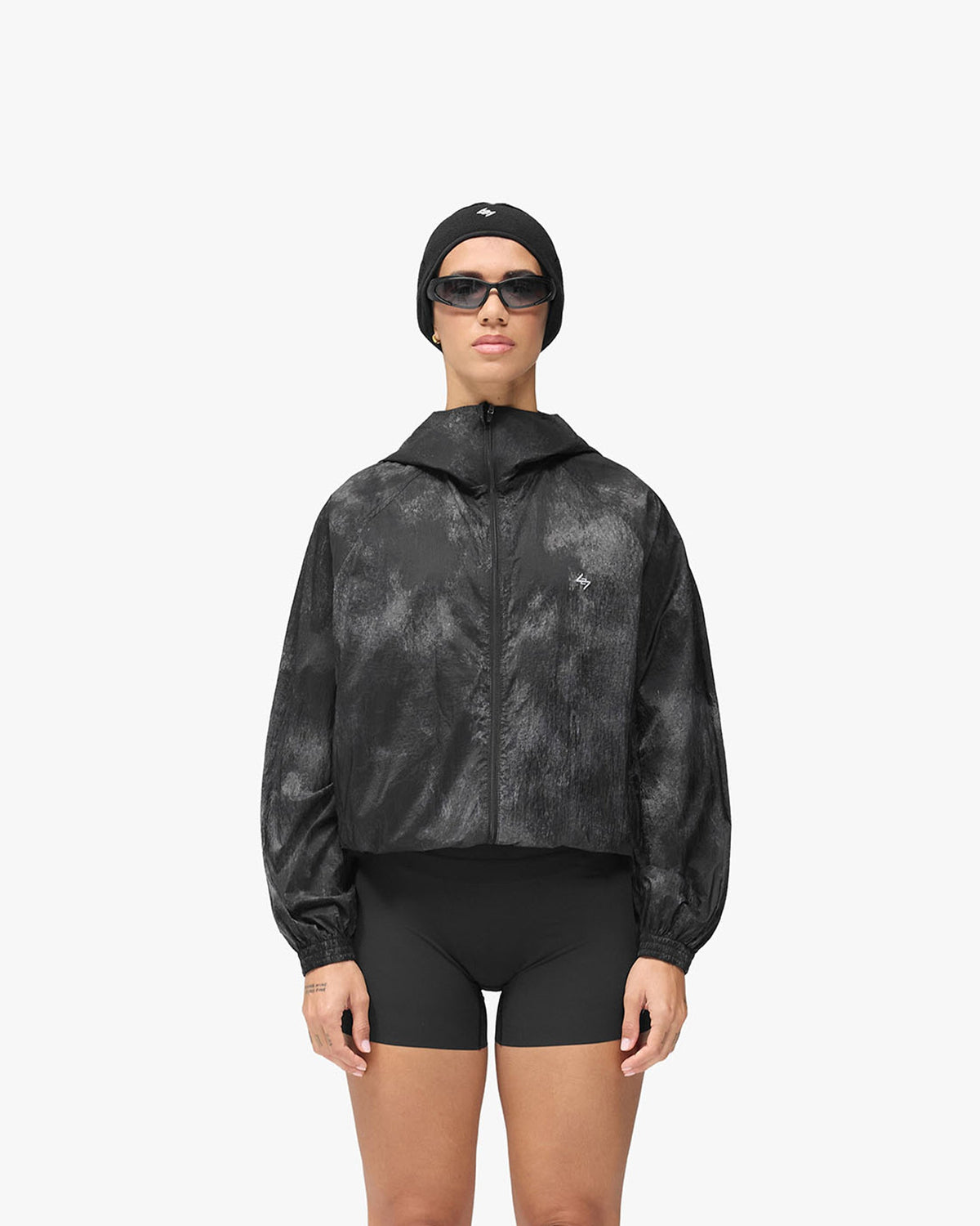 247 Womens Trail Windbreaker - Graphene - Cropped Model - Front