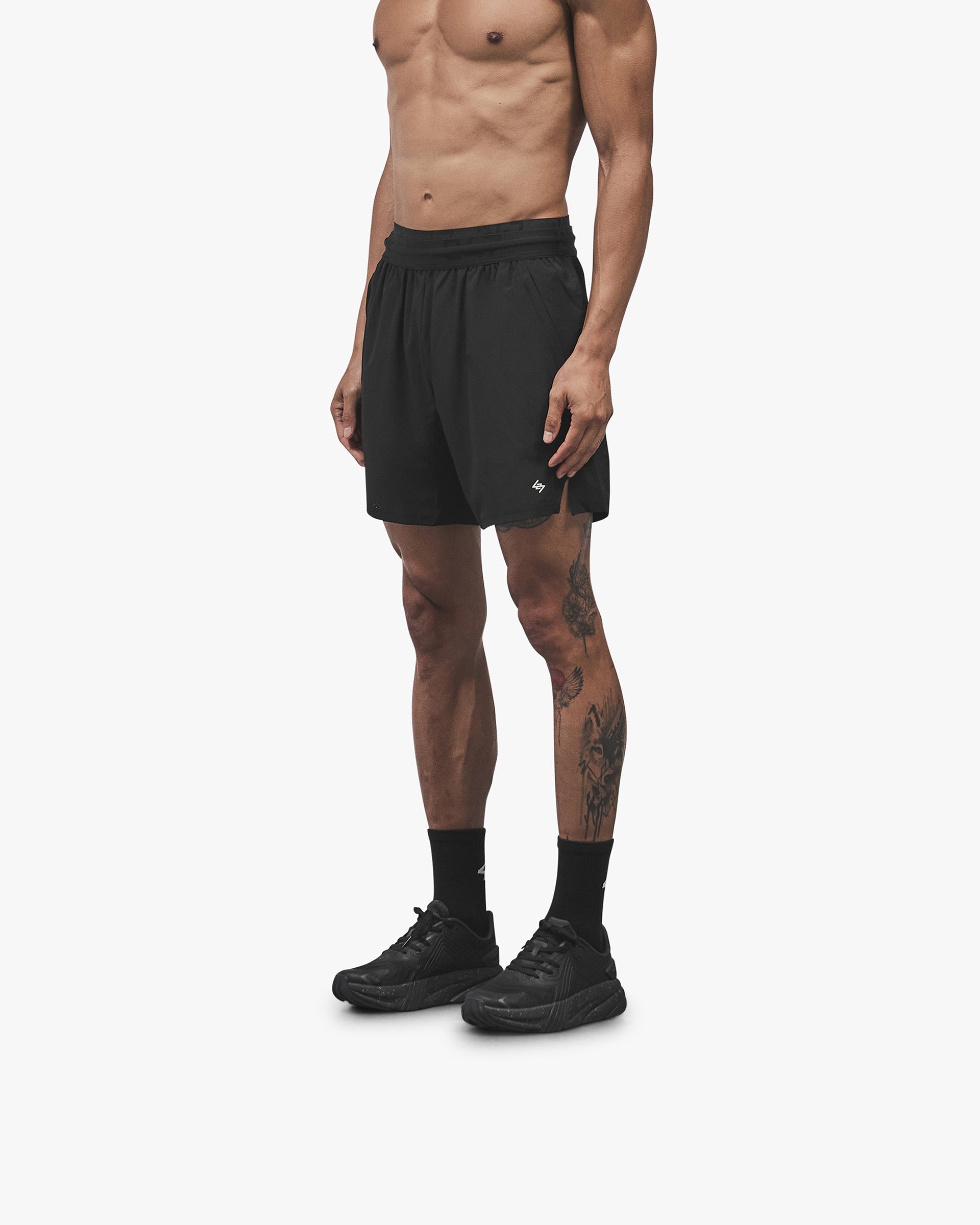 247_Trek_Shorts_-_Black_02.jpg