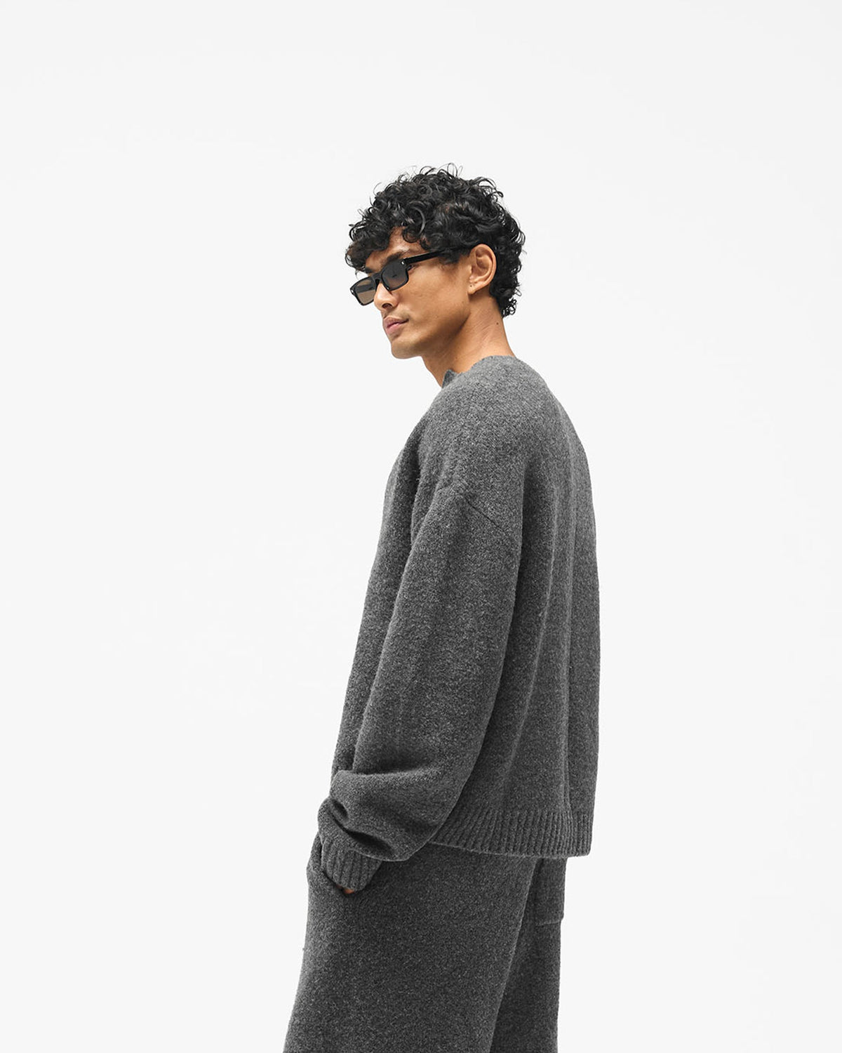 Ramone Knit Sweater - Dark Grey - Cropped Model - Side