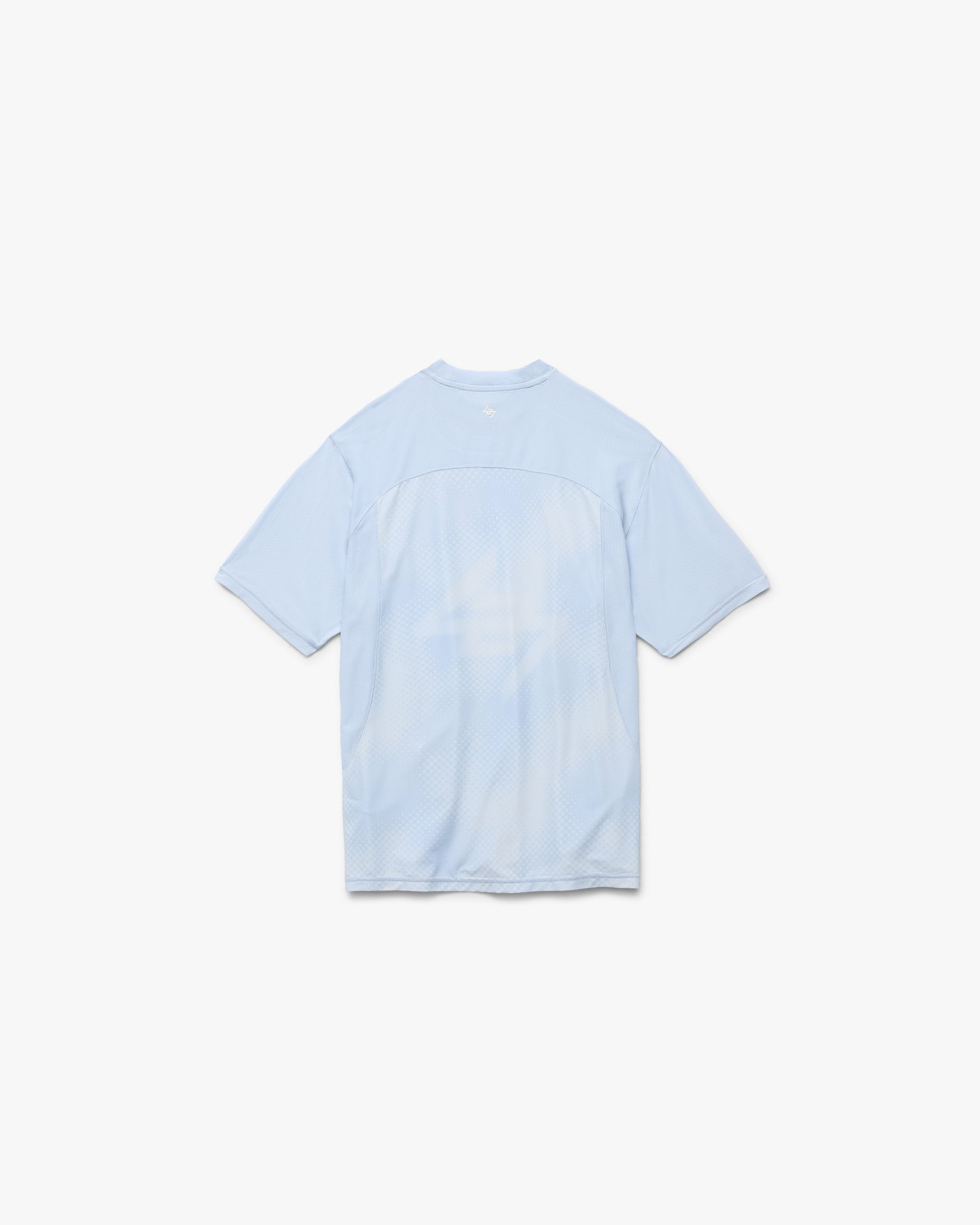 247_Hybrid_T-Shirt_-_Glacier_Fade_Out_02.jpg