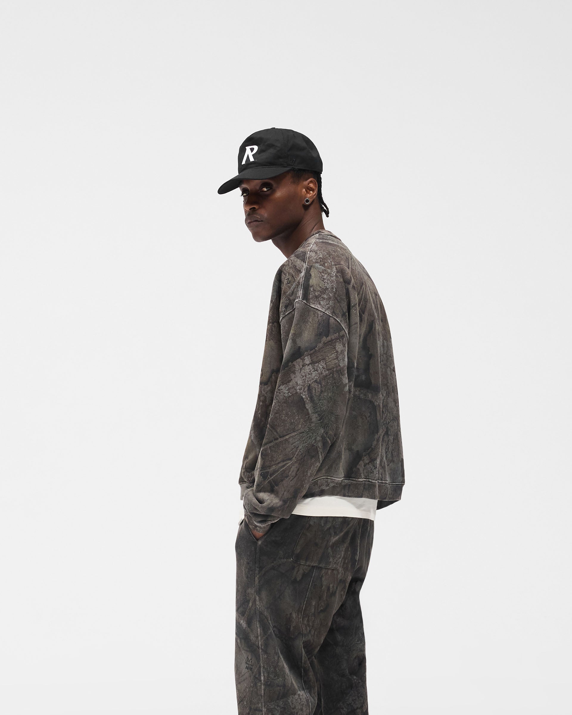 Initial_Overdye_Realtree__Boxy_Sweater_-_Overdyed_Black_04.jpg
