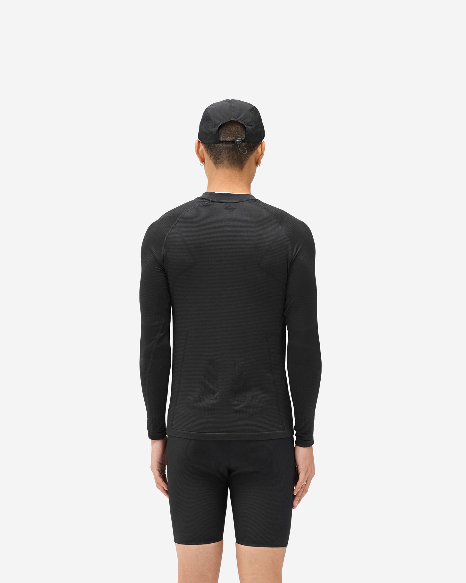 247_Uprising_Long_Sleeve_Seamless_T-Shirt_-_Black_05.jpg