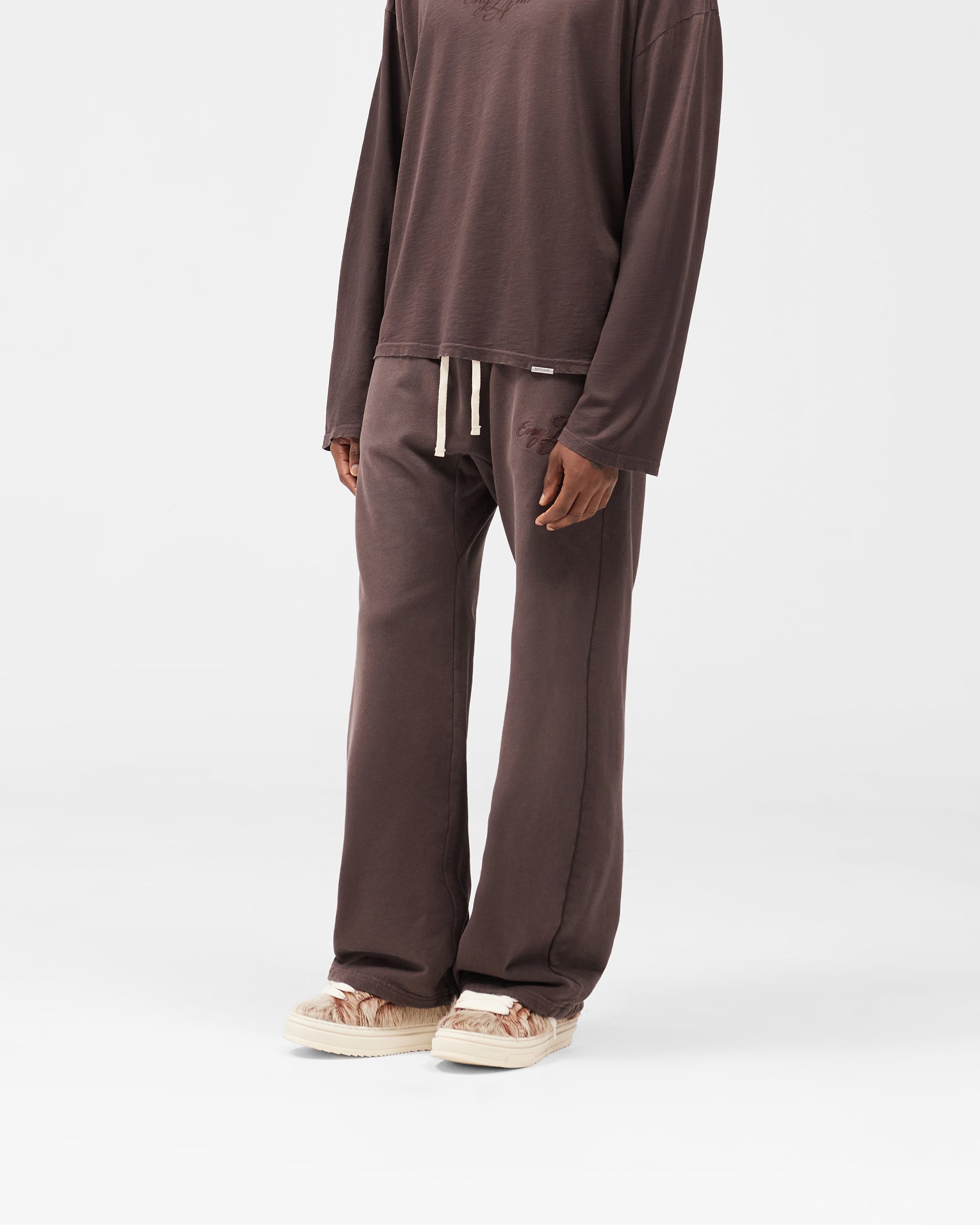 EngLAnd_Sweatpant_-_Washed_Brown_04.jpg