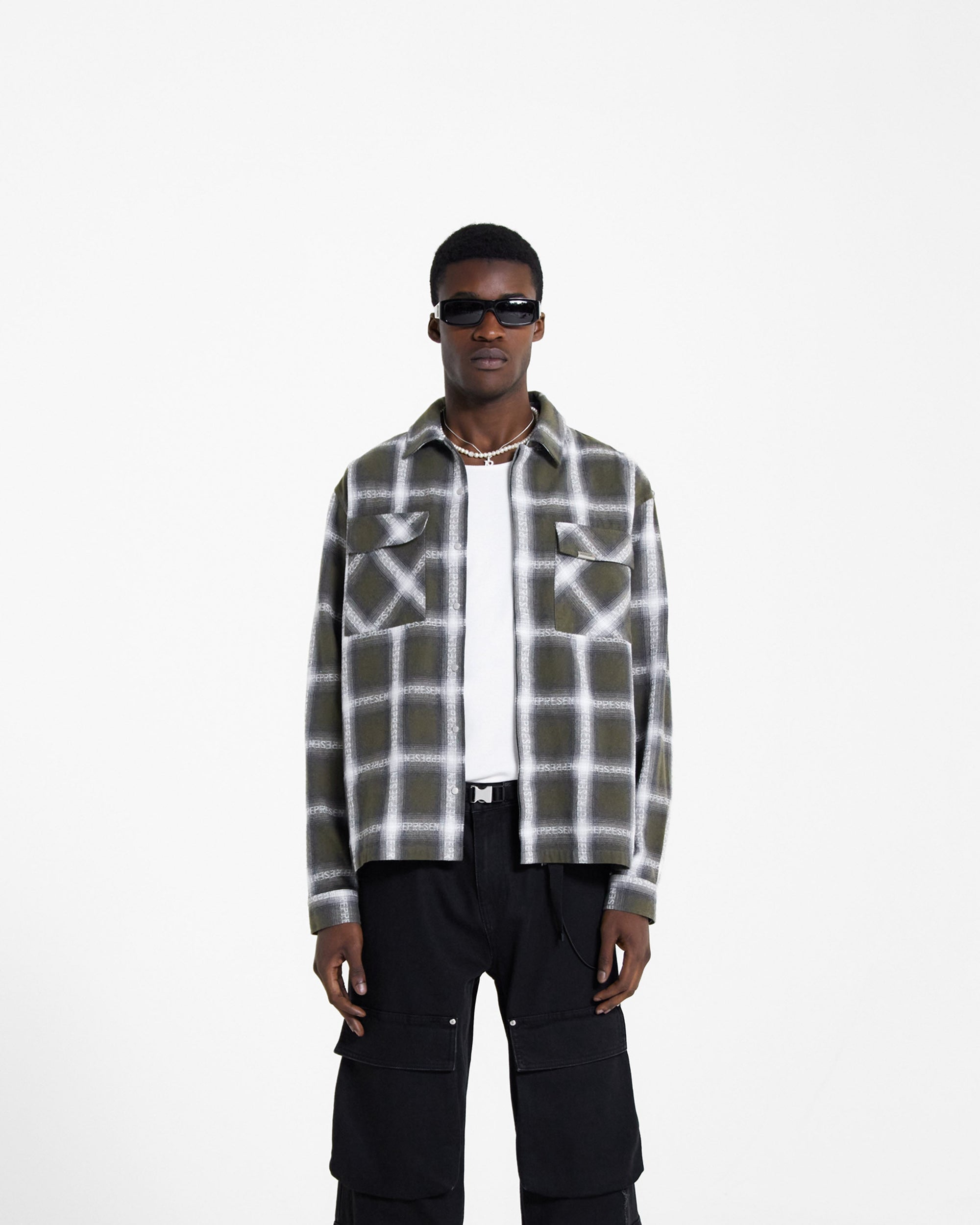Logo Flannel Shirt | Olive Shirts FW23 | Represent Clo