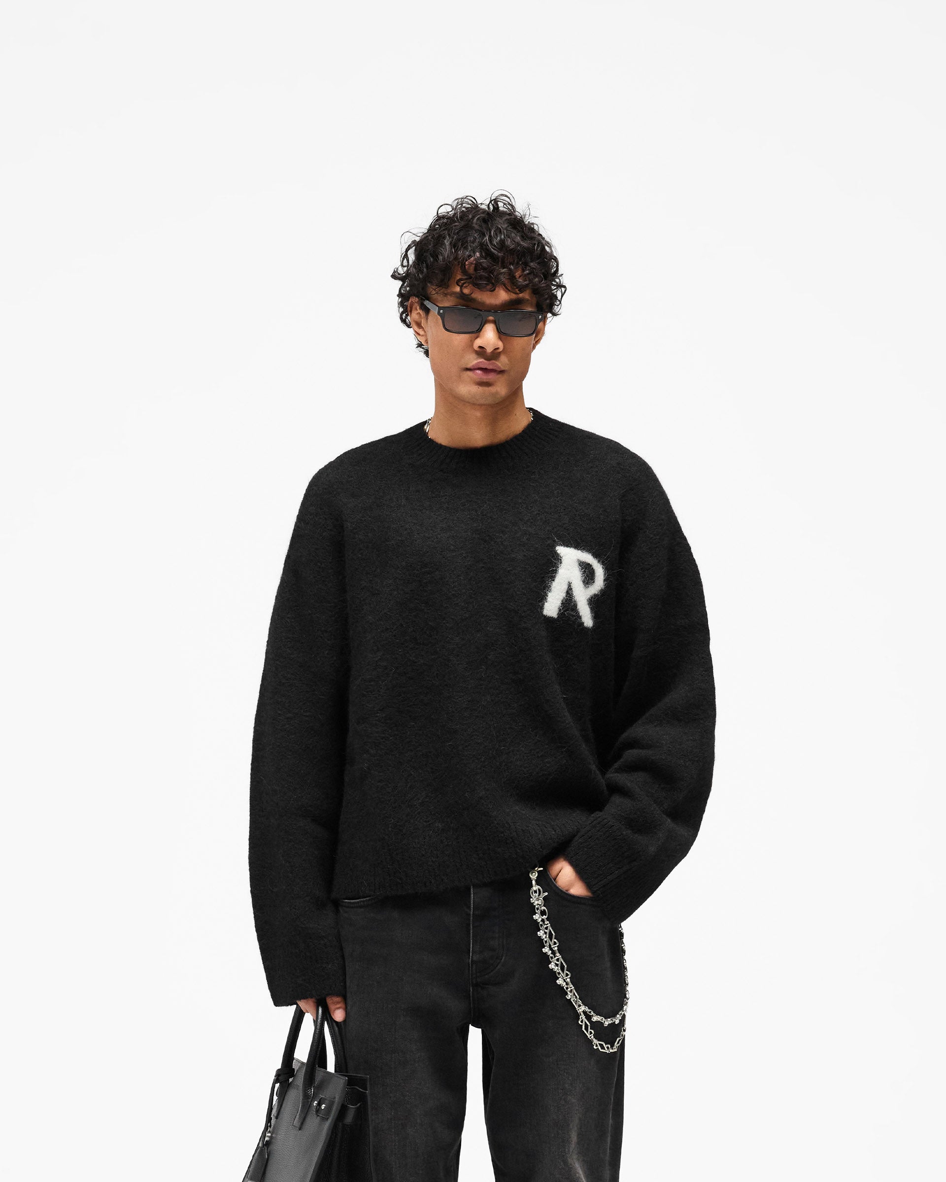 Logo_Knit_Sweater_-_Jet_Black_03.jpg