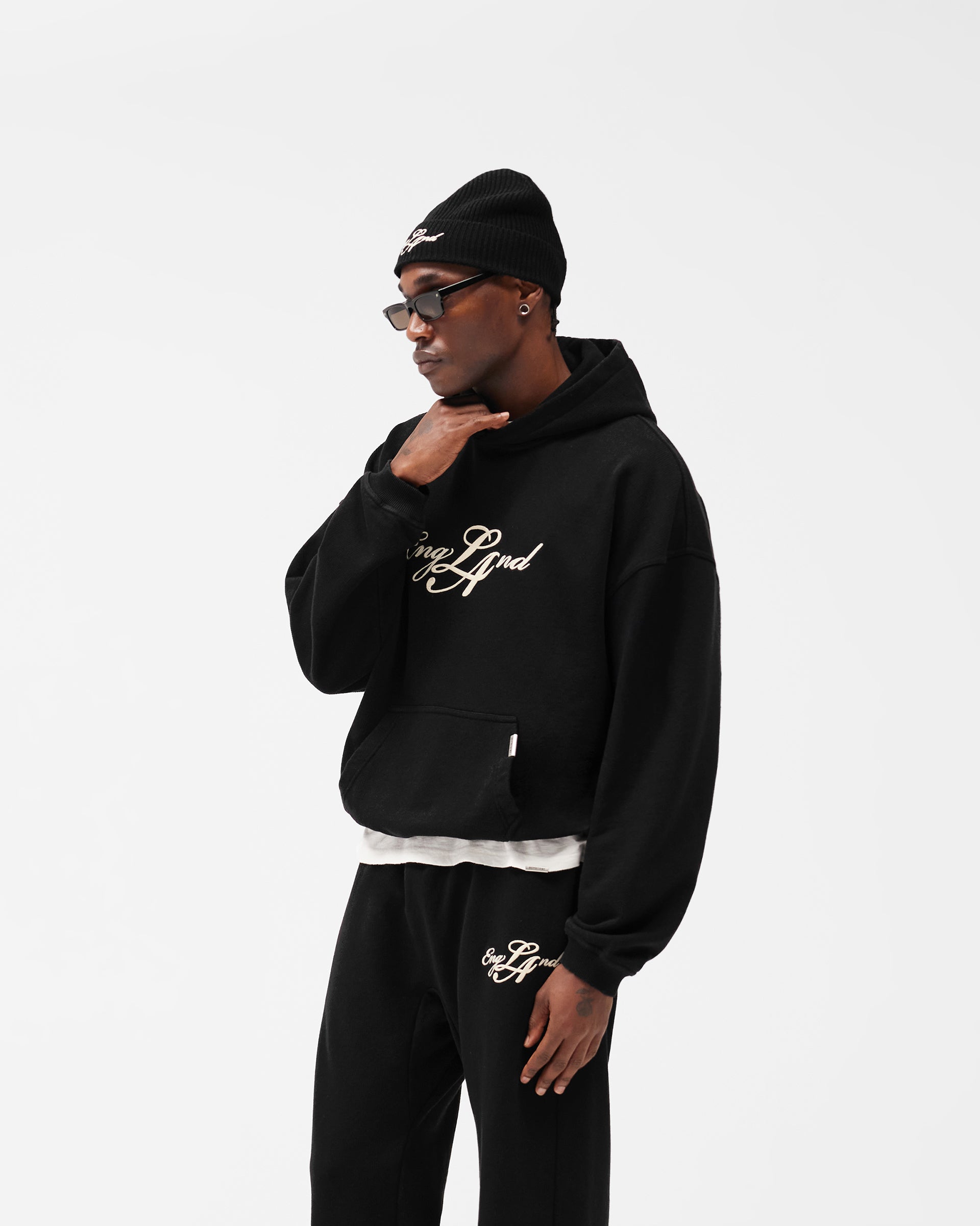 EngLAnd_Hoodie_-_Jet_Black_04.jpg